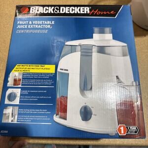 BLACK & DECKER JE2060 Home 400 Watt Fruit & Vegetable Juice Extractor Juicer NOS